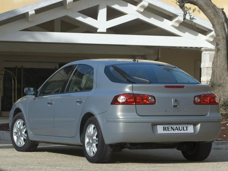  Renault Laguna II 2005 года  (фото 8 из 13)
